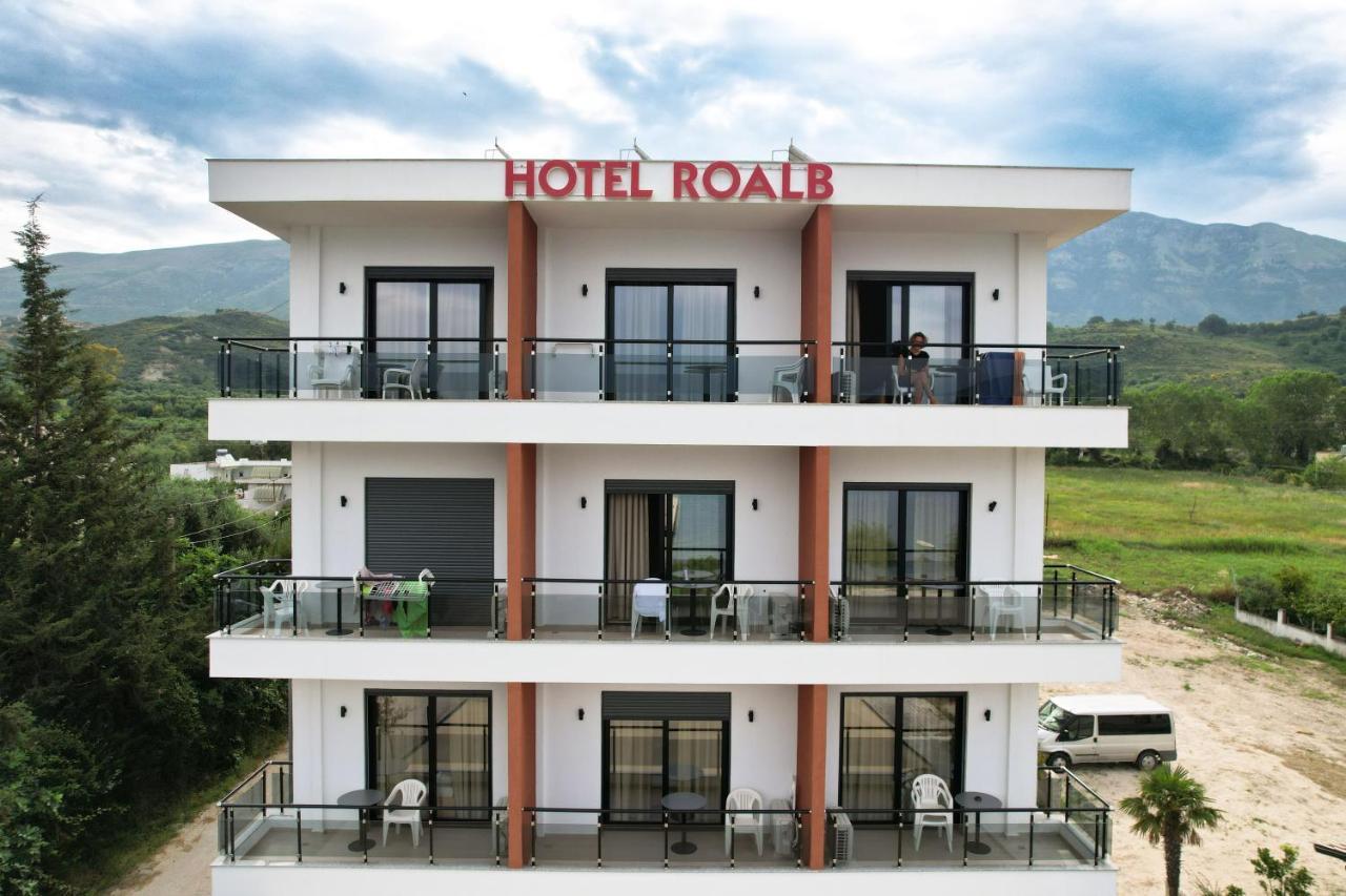 Hotel Roalb Radhimë Εξωτερικό φωτογραφία